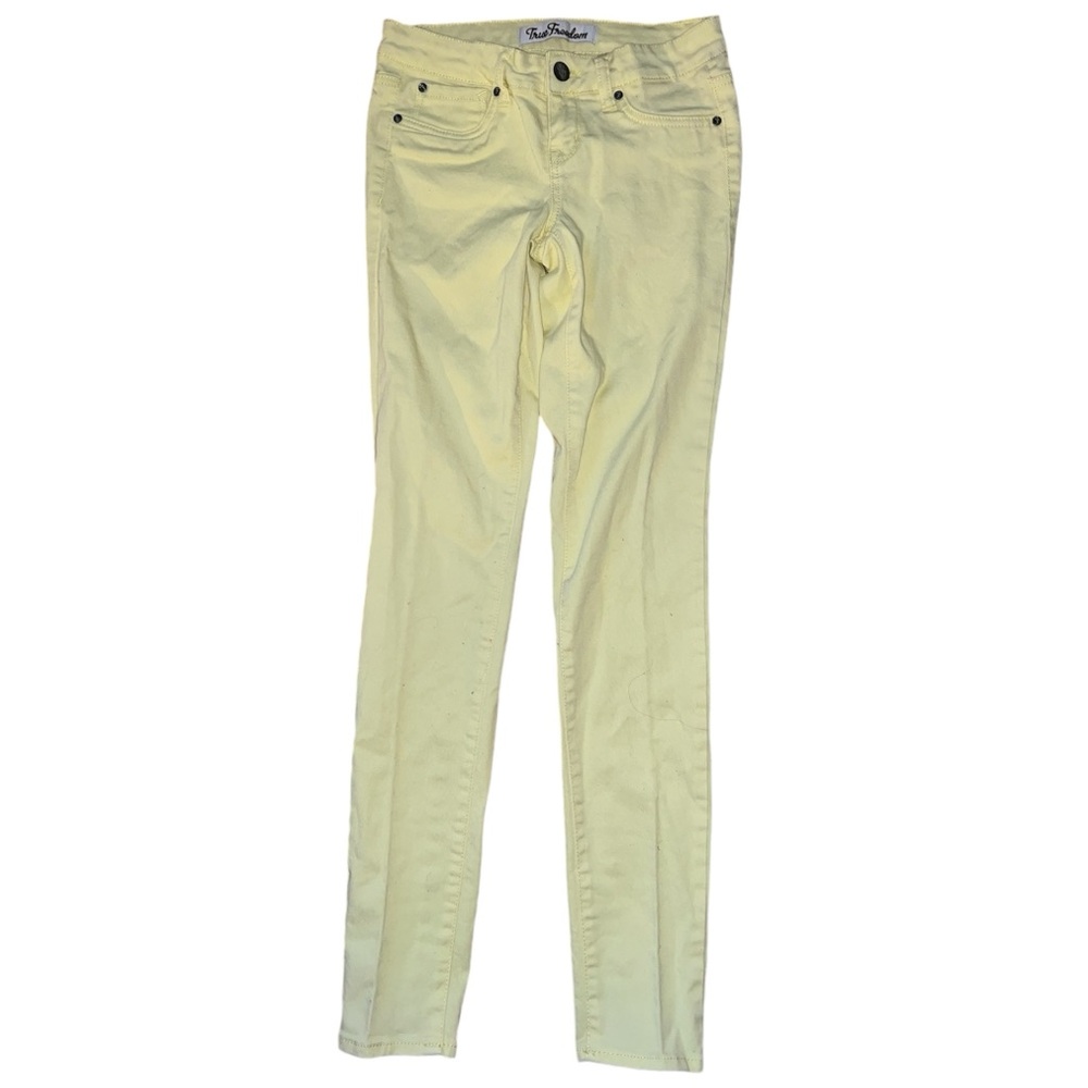 Junior size 3 True freedom Yellow Jeans